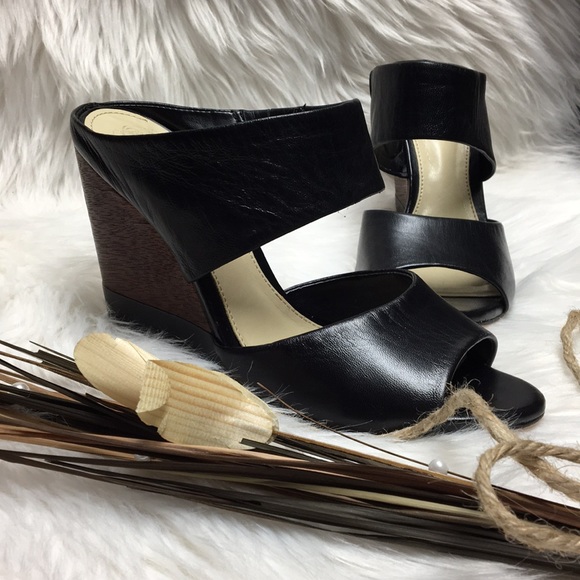 SOLD Vince Camuto Slip On Mule Open Toe Wedge Heel - Picture 2 of 8